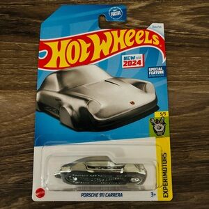 Hot Wheels Porsche 911 Carrera Die-Cast Car Key Chain